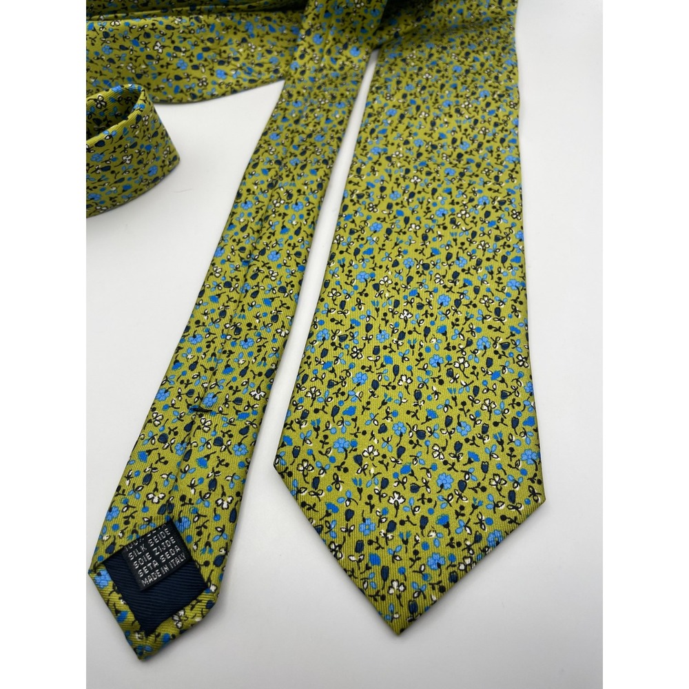 LARIO Hand Made Italy Silk Tie Chartreuse Green Blue Ditsy Floral Necktie Mens